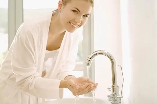 Les avantages et les inconvénients de l'utilisation d'un chauffe-eau thermodynamique